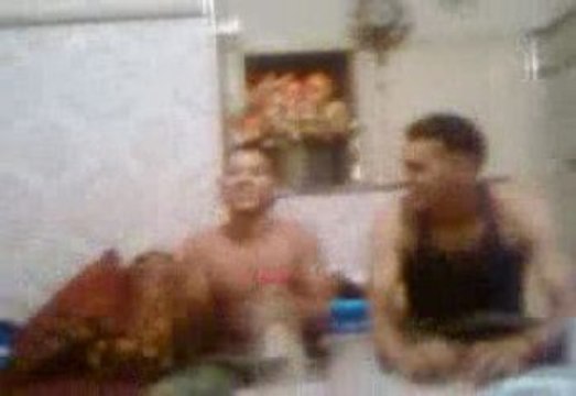 Abdel au bled avec les ouf tu deviens oufffffffffff....