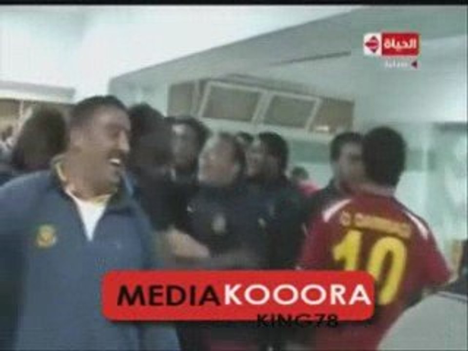 oh ah ya se7li fil vestiaire