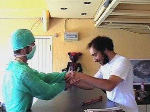 Commandant coustot never die-H.264 800 Kbps diffusion en con