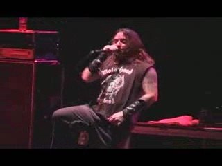 Devildriver - Hold back the day (live)