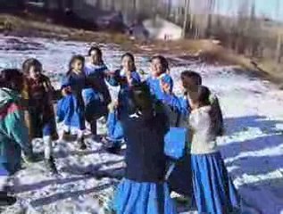 Camuşlu Pınargöze İlköğretim Okulu - Çocuk Oyunları