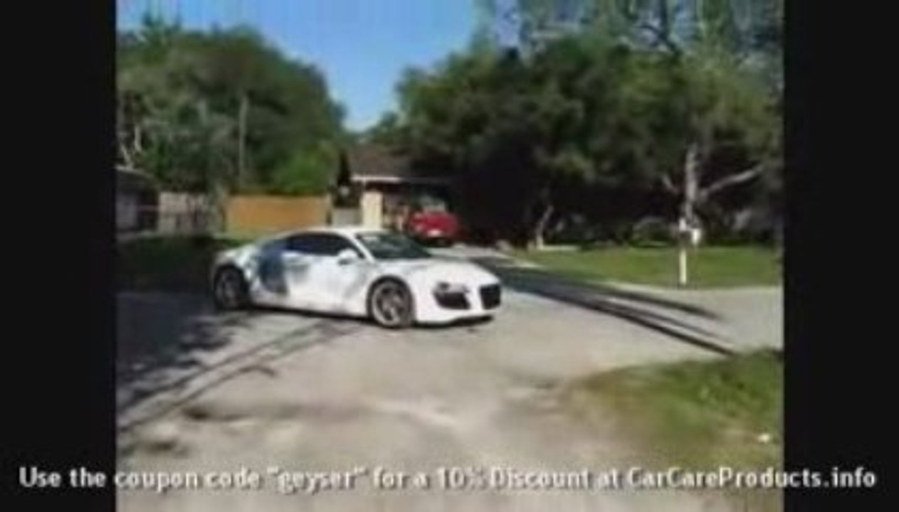 Audi R8 - 5.2 Litre V10 Engine