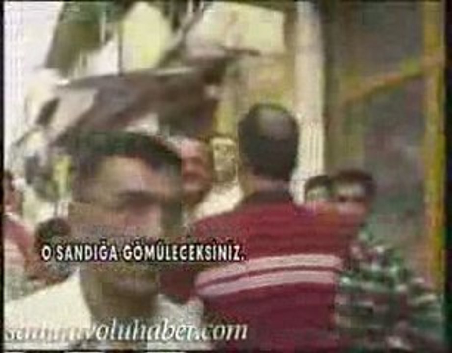 Chp'nin ananı da al giti