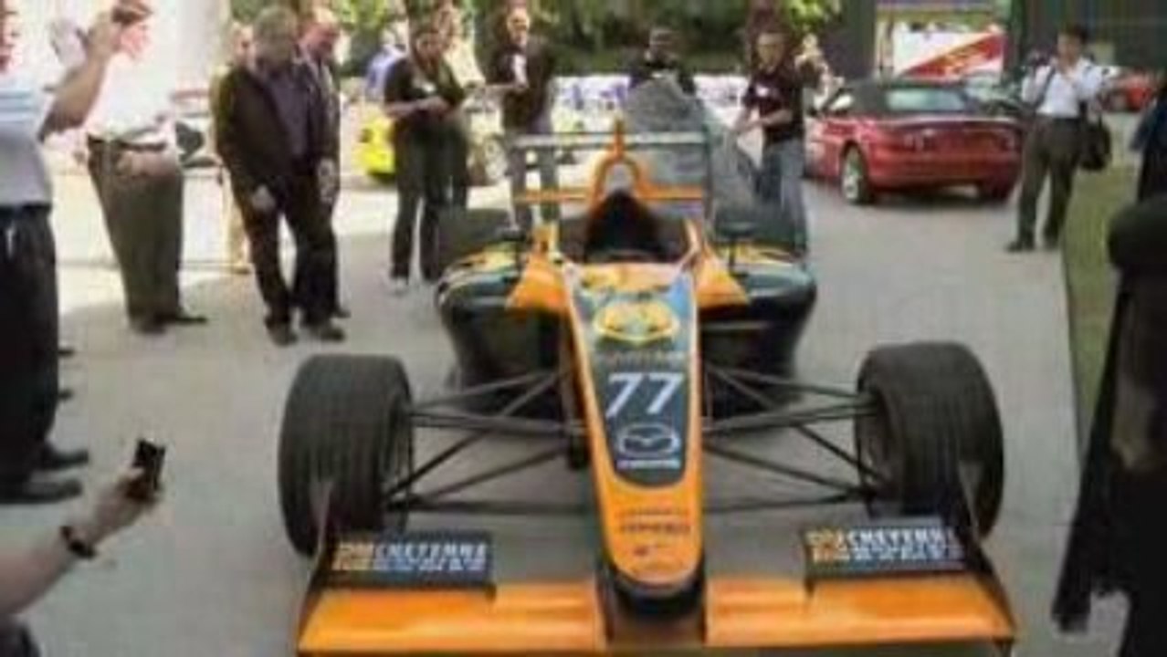 Frankie Muniz Unveils New Mazda Racecar