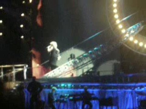 Tina Turner 16/03/09 Bercy Goldeneye