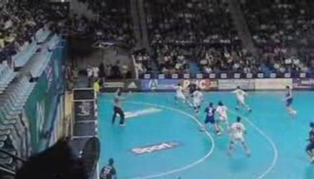 FRANCE LETTONIE à Pau en 210 images secondes