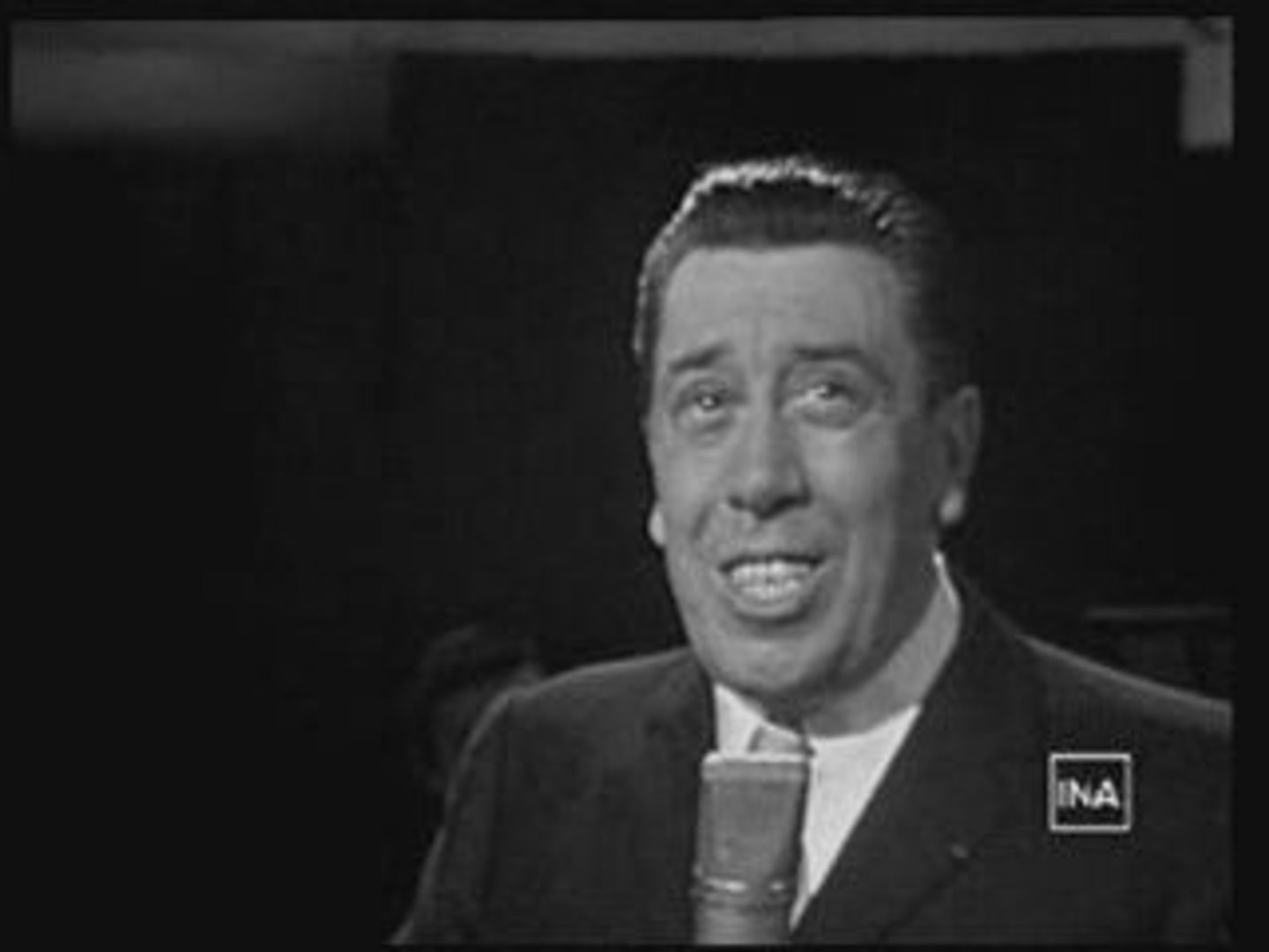 Fernandel Si Je Puis M Exprimer Ainsi Clip Chanson Live Hq Video Dailymotion