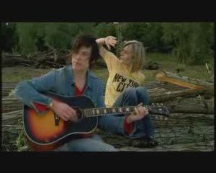 Benjamin Biolay et Chiara - La Ballade du Mois de Juin