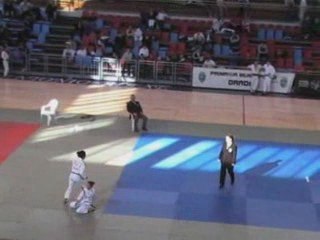 52 kg.Nistor Monica-Catuna Andreea