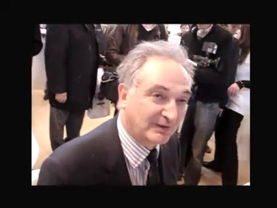 Attali face à We Are Change Paris