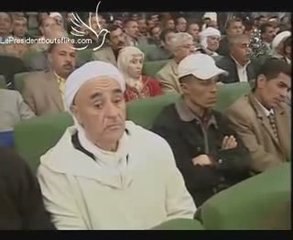 Bouteflika Abdelaziz était, hier, à Tiaret