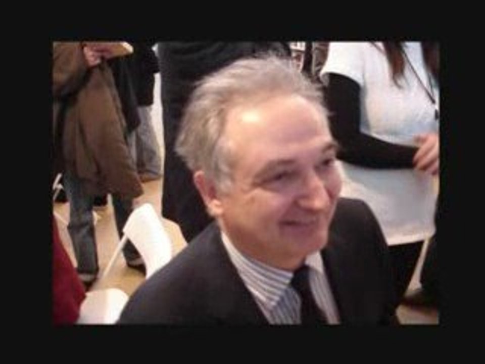Attali face à We Are Change Paris