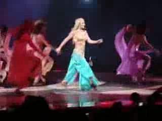 britney spears Me against the music