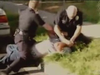 Copwatch, un oeil sur la police
