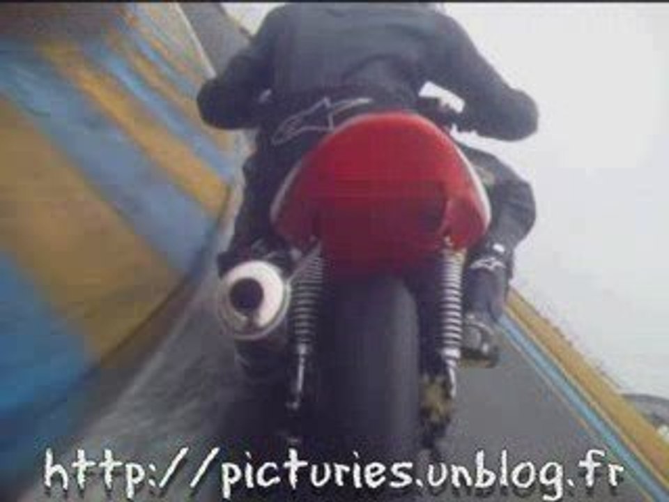 Roulage circuit Bugatti 23 mars 2009 (version courte)