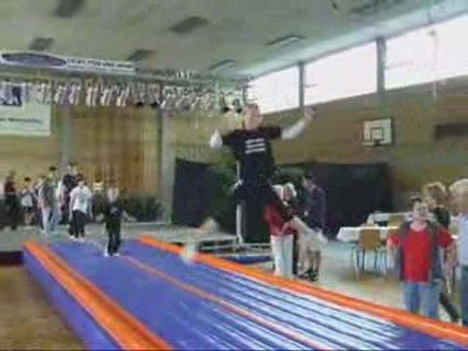 Airtrack @ tg 48 schweinfurt turngemeinde-spiele 2008