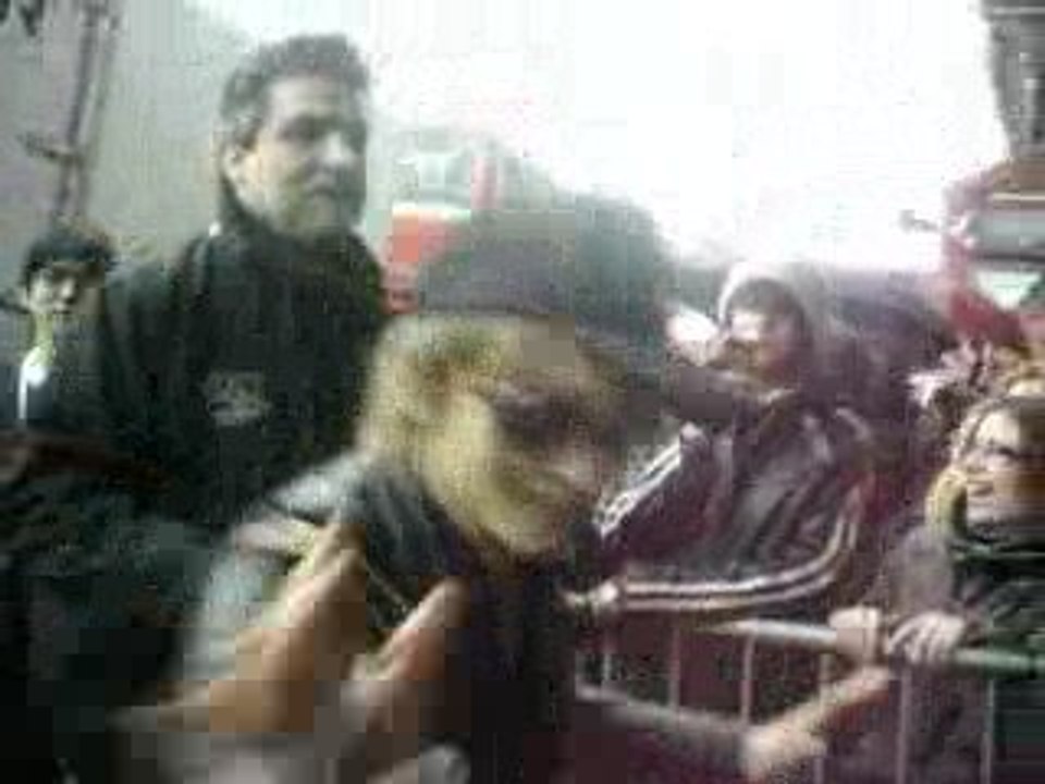 An cafe entrée de l'elysée montmartre