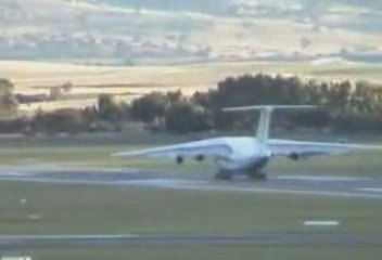 Décollage Lent d’un IL-76 ✈️