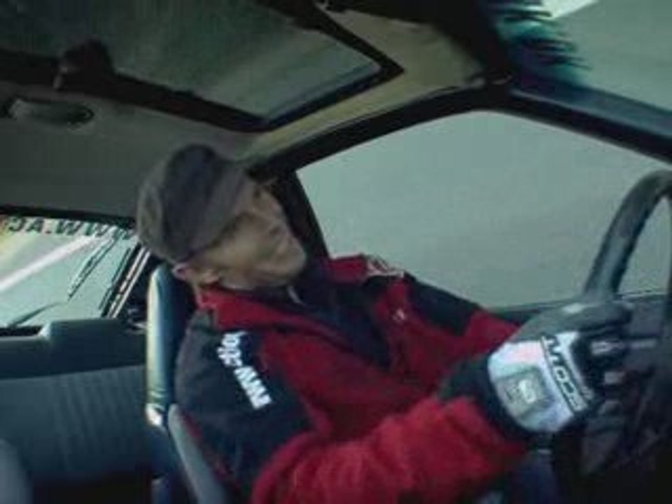 Cascadeur record sur 2 roues