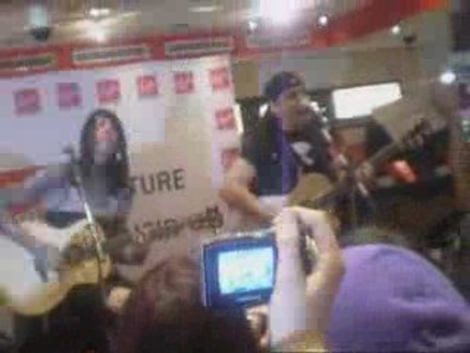 Metra Station - Seventeen For Ever (Live)