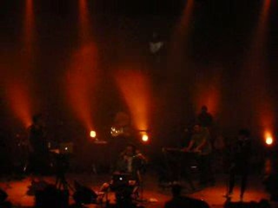 Cirkus Feat. Neneh Cherry Live @ Bordeaux 25.03.2009 Every..