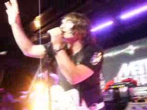 Metro Station - Kelsey @ Paris au Studio SFR 24 March 2009