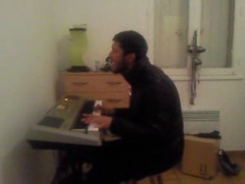 chinois chante cantique espagnol