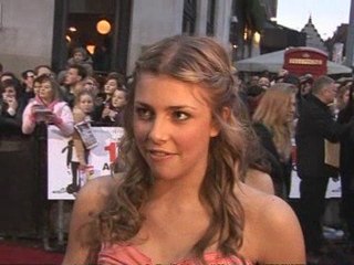 Fans go wild for Zac Efron