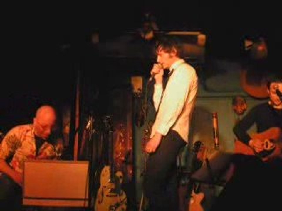 montage de je vous deteste a la peniche el alamein