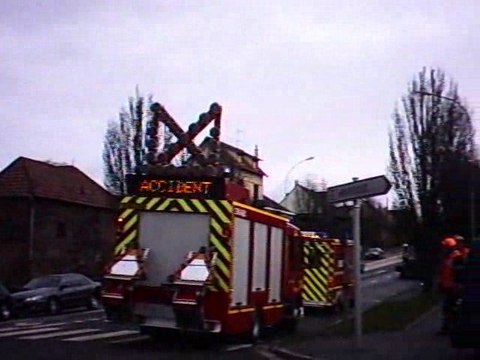 Acident Beauvais gendarmerie