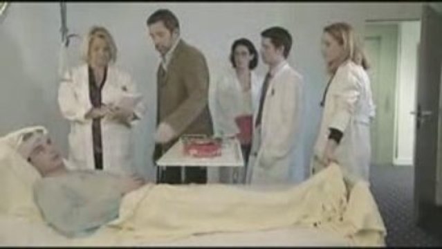 Michel Cymes en docteur House