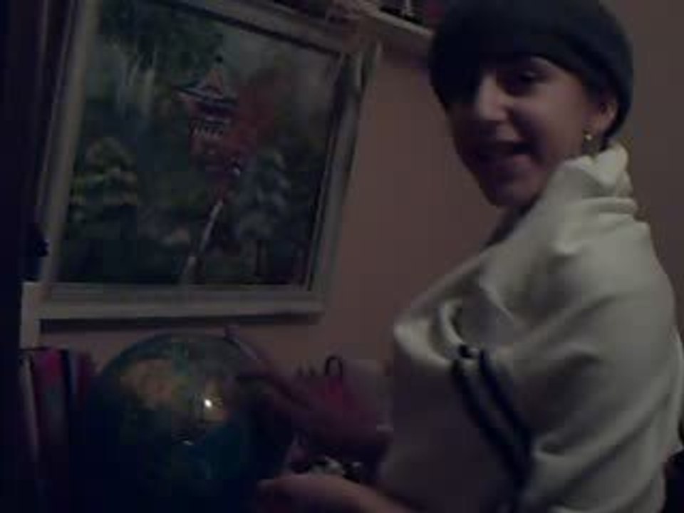 CLIP0122