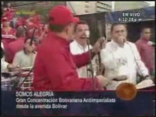 Hugo Chavez en concierto de Salsa !