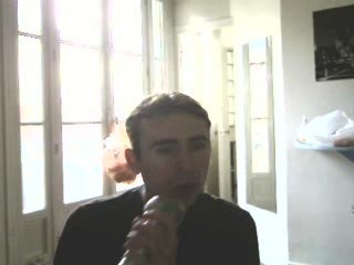 Wiwi égratigne "Can't stand losing you"