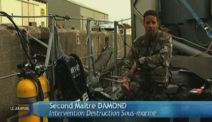 Un navire de guerre aux Sables d'Olonne