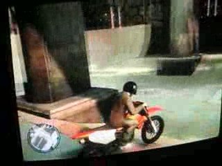 DECOUVERTE SKATE PARC SUR GTA4 XBOX360