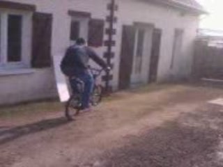 Manu BMX Sauvez willy