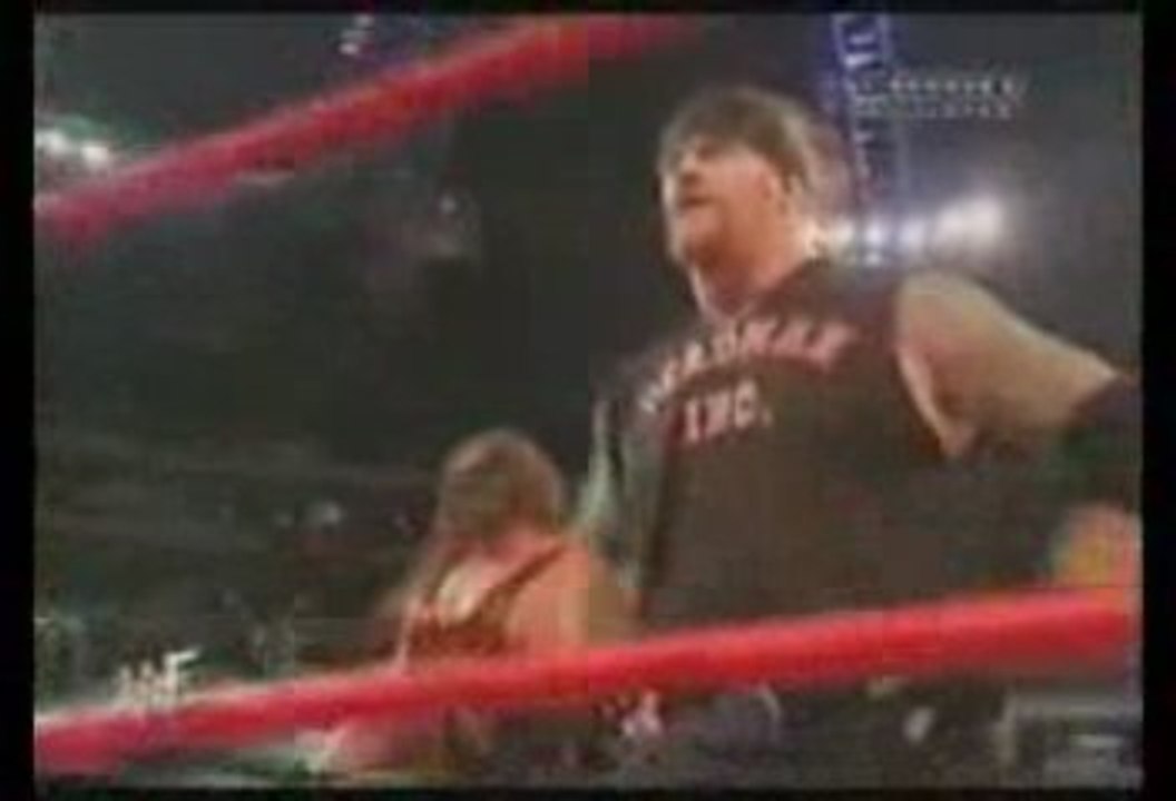 Kane & Undertaker vs Dudley Boyz Raw 05/02/2001 part. 2