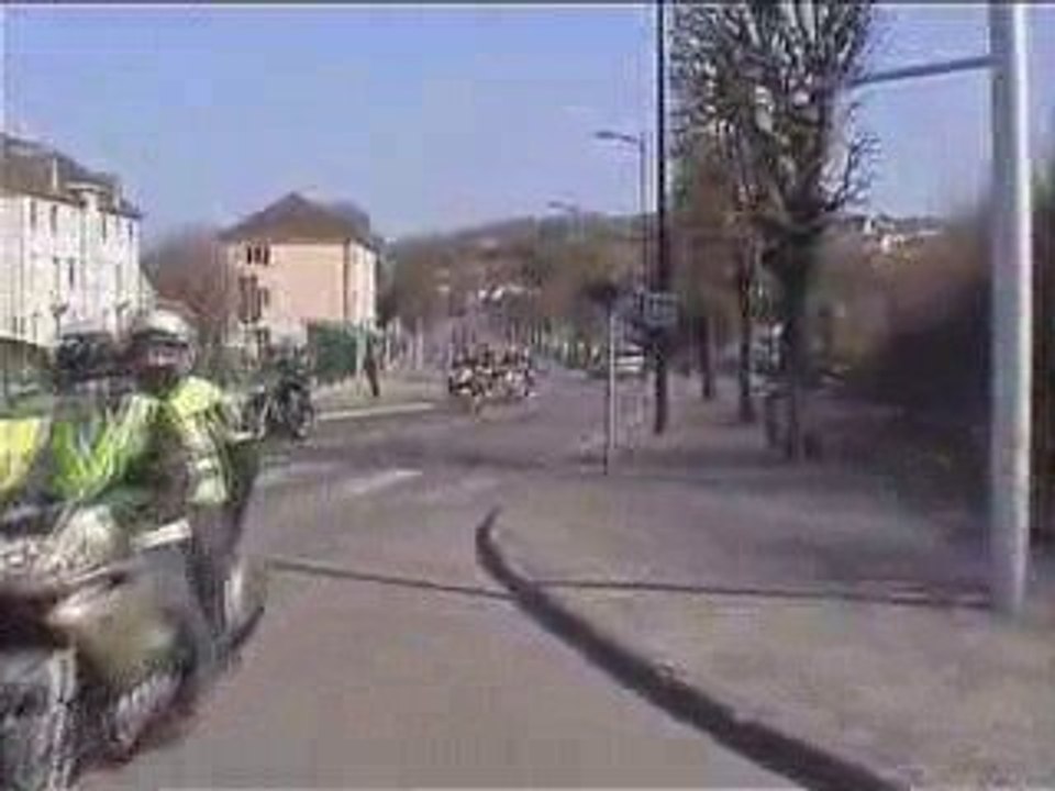 Défilé victoire contre la procédure ve à a Auxerre 21.03.09