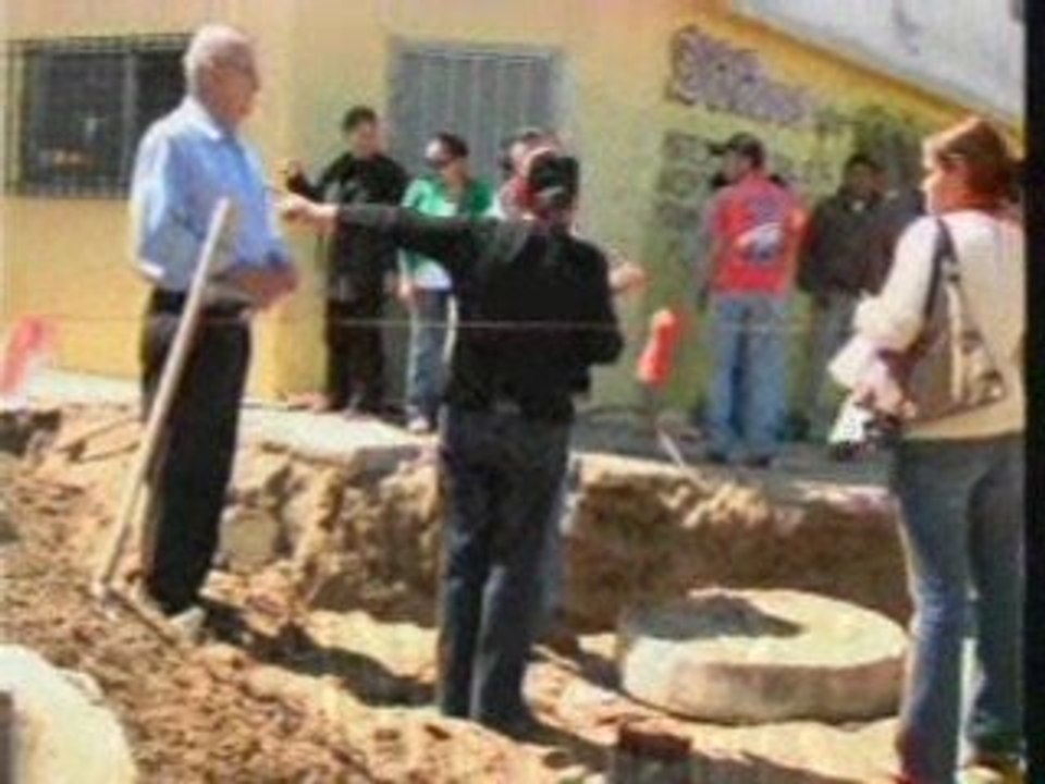Hector Polo, Noticia: 090323 obras calle 6