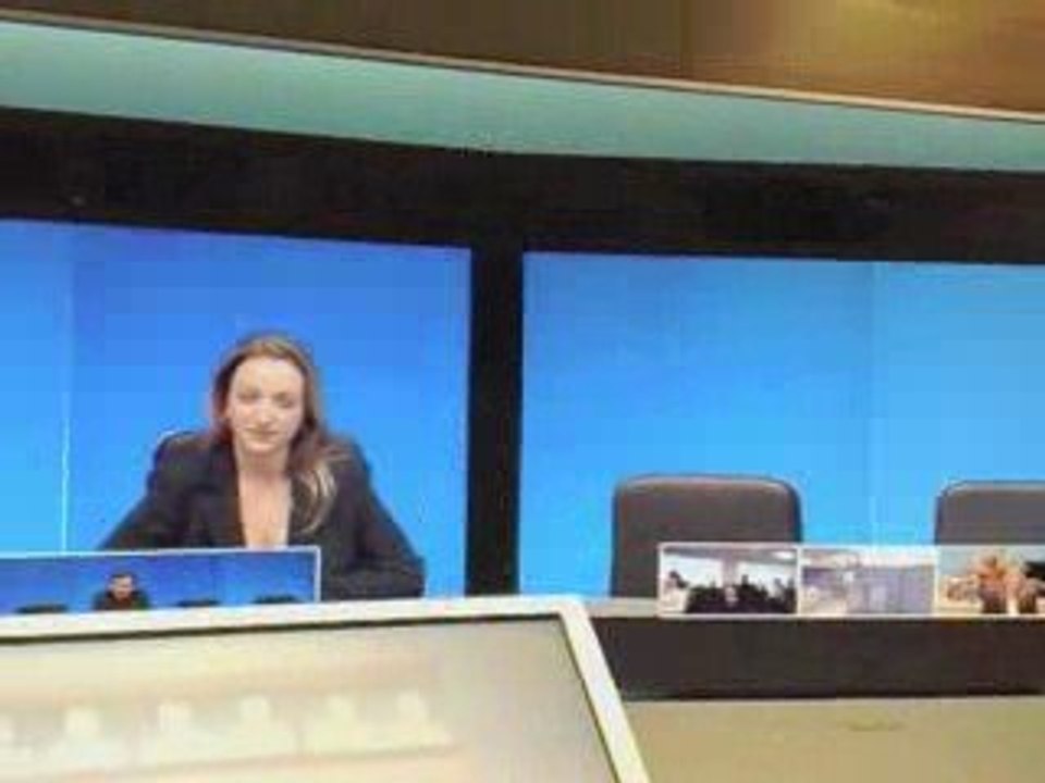 Tandberg Telepresence T3 Demonstration