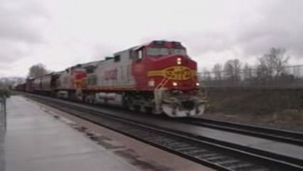 BNSF #701 W/ a Nice Crew & P3 HORN!!
