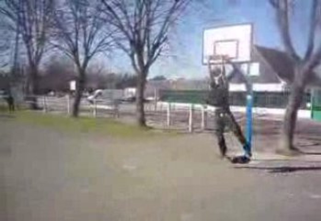 Dunk..