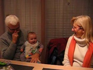 Solene discute avec mamie danielle