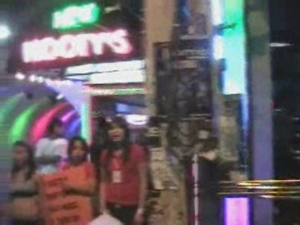 WALKING STREET