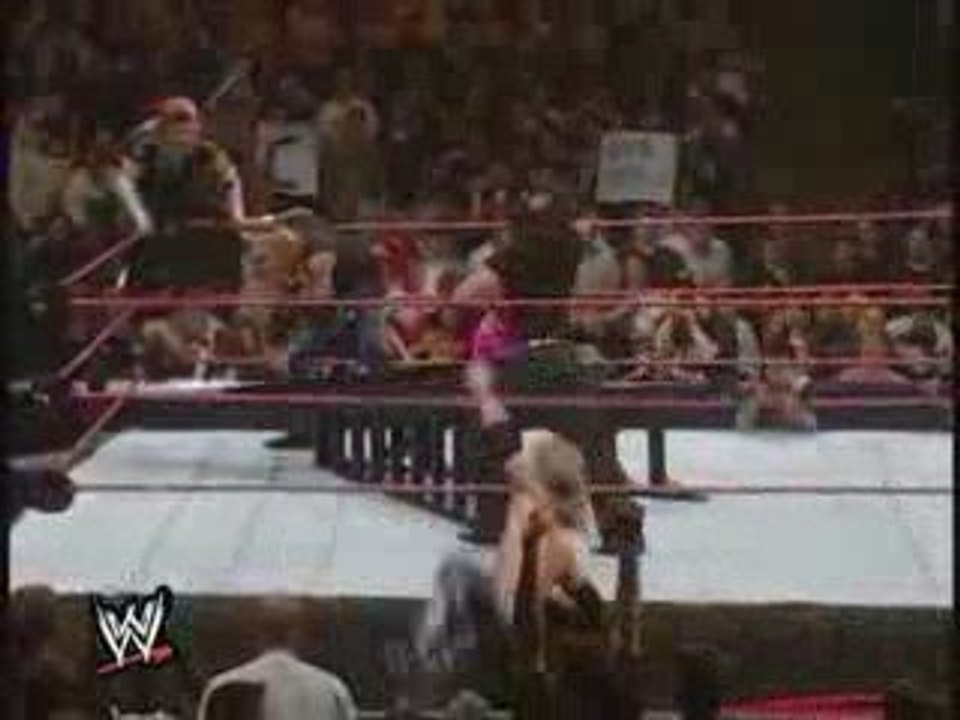 Jeff Hardy & Matt Hardy VS Edge & Christian - Partie 2