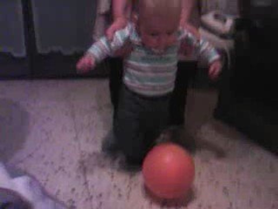ENZO FOOT2