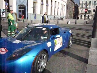 Tesla au Monte-Carlo des Véhicules à Énergie Alternative