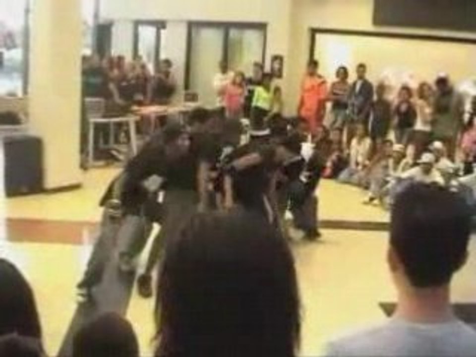 b2h  prions notre seigneur!!lol!!