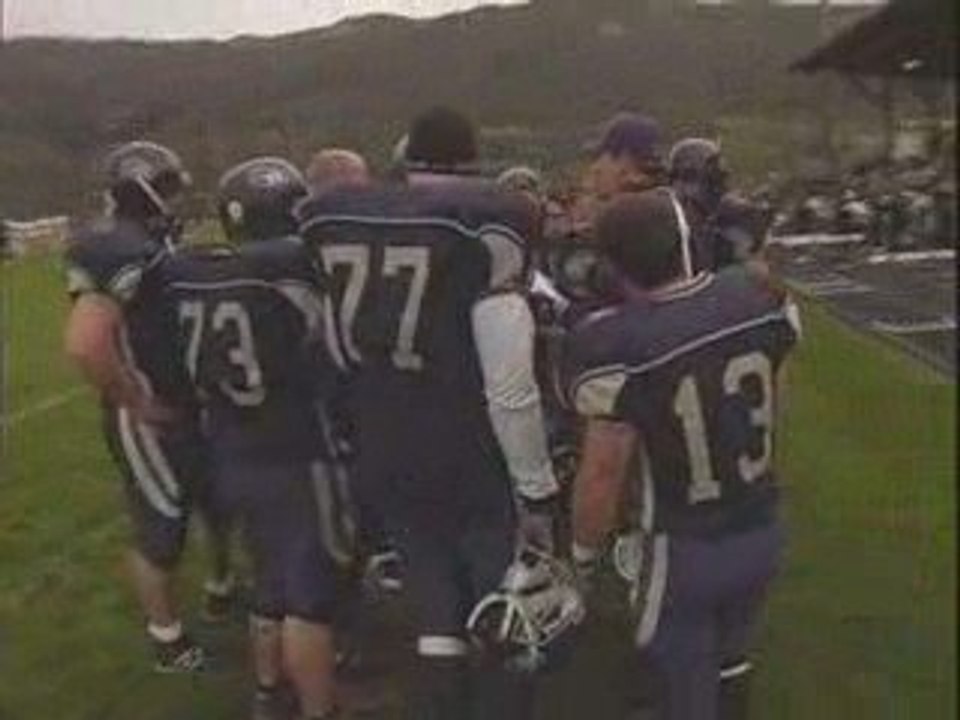 Football: Portland Monarchs at Umpqua Val. Knights (3/28/09)